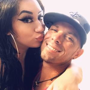 Meet your Posher, Carolina